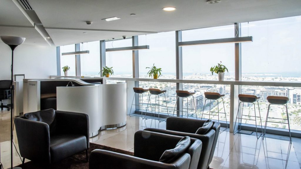 setting up a freezone company